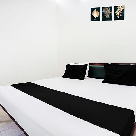 Hotel O The Moon Bareilly Ngoại thất bức ảnh